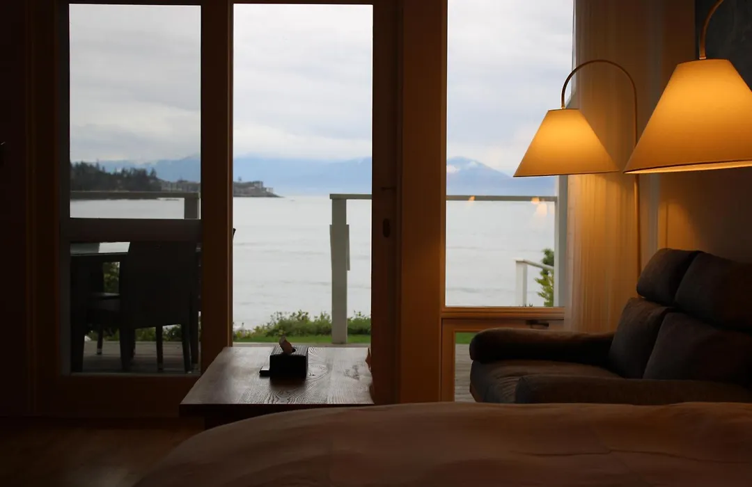 Sooke Harbour House-1